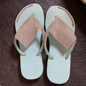 New* Havaianas